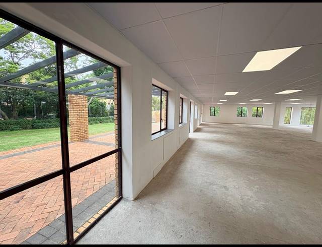 400M² OFFICE TO LET IN VORNA VALLEY